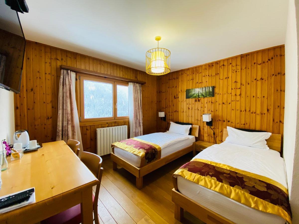 Qi-Lin Hotel Restaurant Ayer Eksteriør bilde